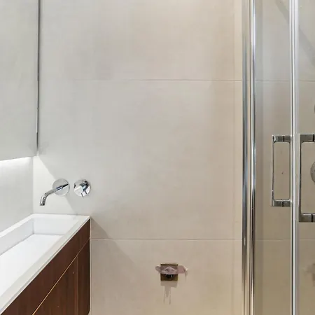Le Magnifique Tour Eiffel Appartement *
